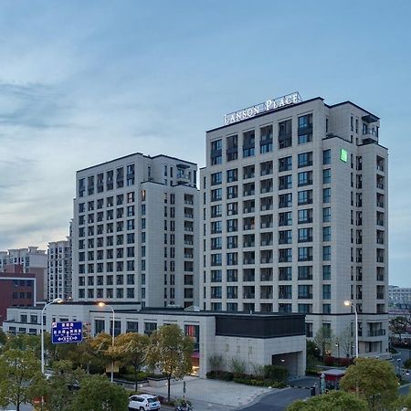 One Sunland Serviced Suites Managed By Lanson Place Shanghai Exteriör bild
