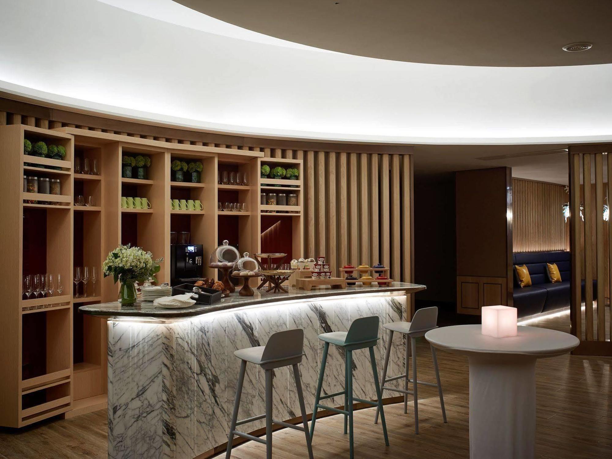 One Sunland Serviced Suites Managed By Lanson Place Shanghai Exteriör bild
